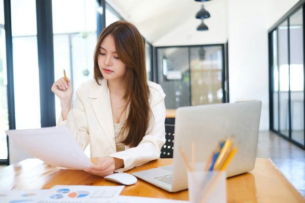 How Can UK Law Firms Utilize Data Analytics to Improve Case Outcomes?